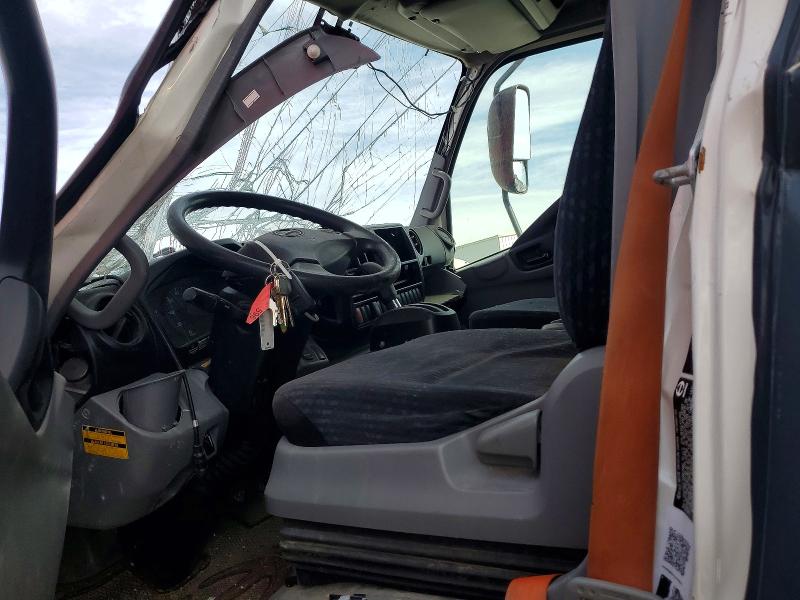 2020 Hino All other VIN JHHRDM2H4LK009571 COPART salvage auction — ROLLOVER, AZ - CERT OF TITLE - SALVAGE, sold $2,500 on 2026-07-27 (photo 8)