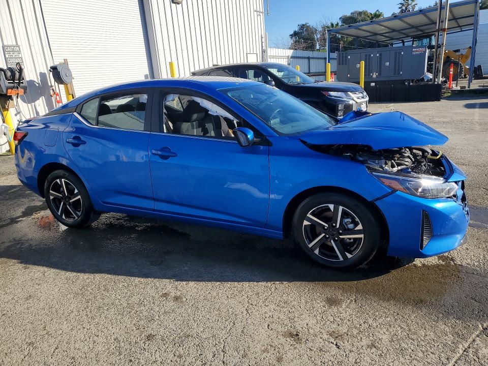 2025 Niss Sentra VIN 3N1AB8CV4SY311902 COPART salvage auction — WATER/FLOOD, FL - CERT OF TITLE SLVG REBUILDABLE, sold $3,250 on 2026-07-29 (photo 4)