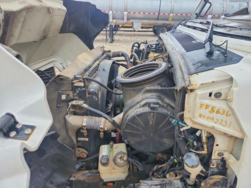 2008 Sterling truck All other VIN 2FZHATBS18AZ50337 COPART salvage auction — ALL OVER, MN - CERT OF TITLE-PRIOR SALVAGE, sold $1,650 on 2026-07-24 (photo 7)