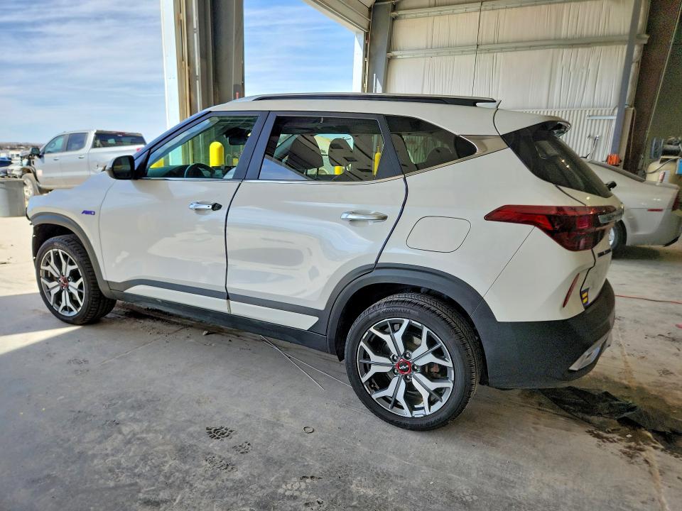 2023 Kia Seltos VIN KNDETCA26P7358123 COPART salvage auction — FRONT END, Id - Salvage Certificate Of Title, sold $225 on 2026-07-07 (photo 2)