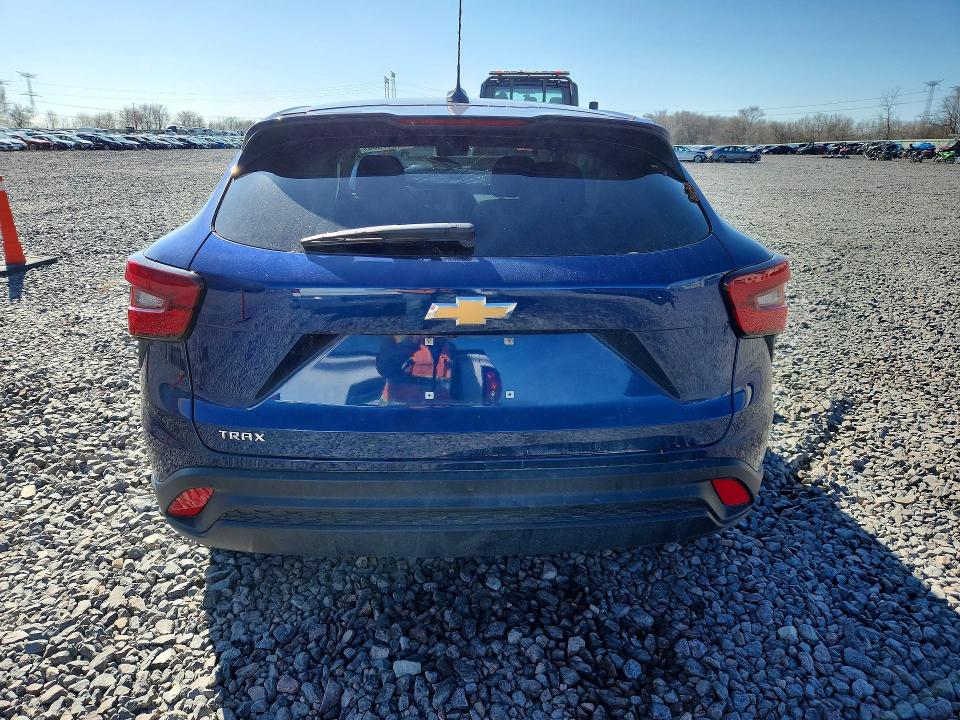 2024 Chevrolet Trax VIN KL77LFE26RC183660 COPART salvage auction — FRONT END, SC, sold $1,600 on 2026-07-13 (photo 6)