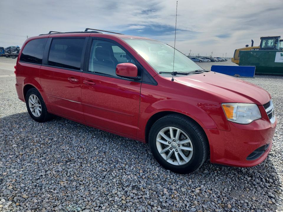 2014 Dodge Caravan VIN 2C4RDGCG0ER239803 COPART salvage auction — MINOR DENT/SCRATCHES, Co - Dis/Dlr/Exp Only Clean Title, sold $450 on 2026-09-01 (photo 4)
