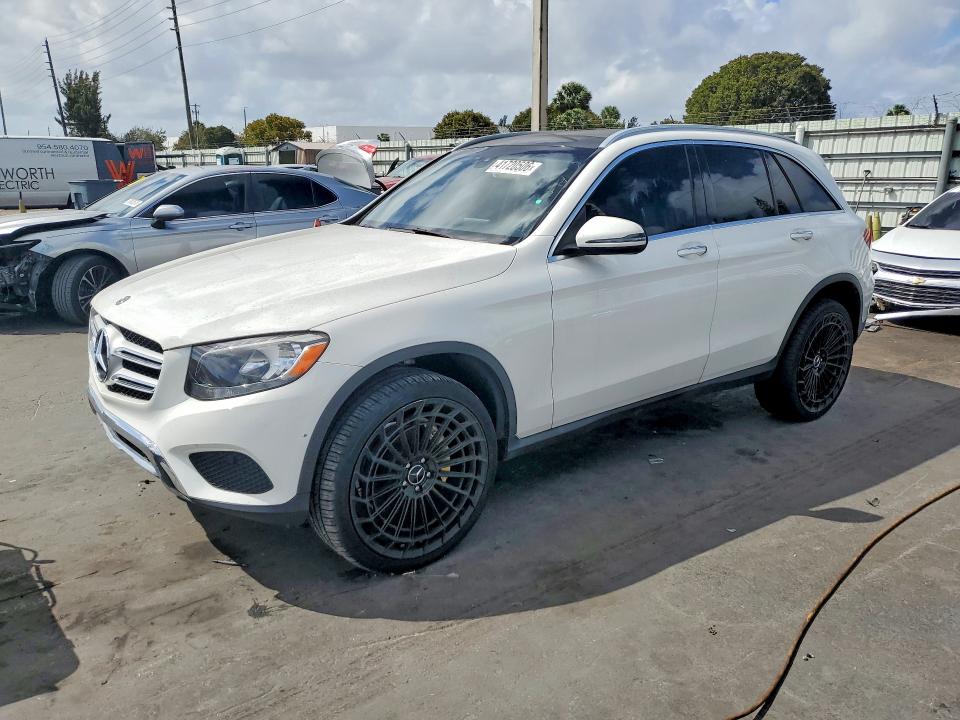 2018 Mercedes-benz Glc class VIN WDC0G4JB2JV037391 COPART salvage auction — NORMAL WEAR, Fl - Certificate Of Title, sold $8,600 on 2026-07-28 (photo 1)