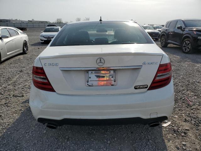 2013 Mercedes-Benz C-Class VIN WDDGF8AB8DR264537 COPART salvage auction — HAIL, KY -, sold $3,450 on 2025-06-12 (photo 6)