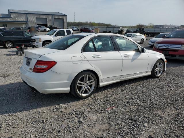 2013 Mercedes-Benz C-Class VIN WDDGF8AB8DR264537 COPART salvage auction — HAIL, KY -, sold $3,450 on 2025-06-12 (photo 3)