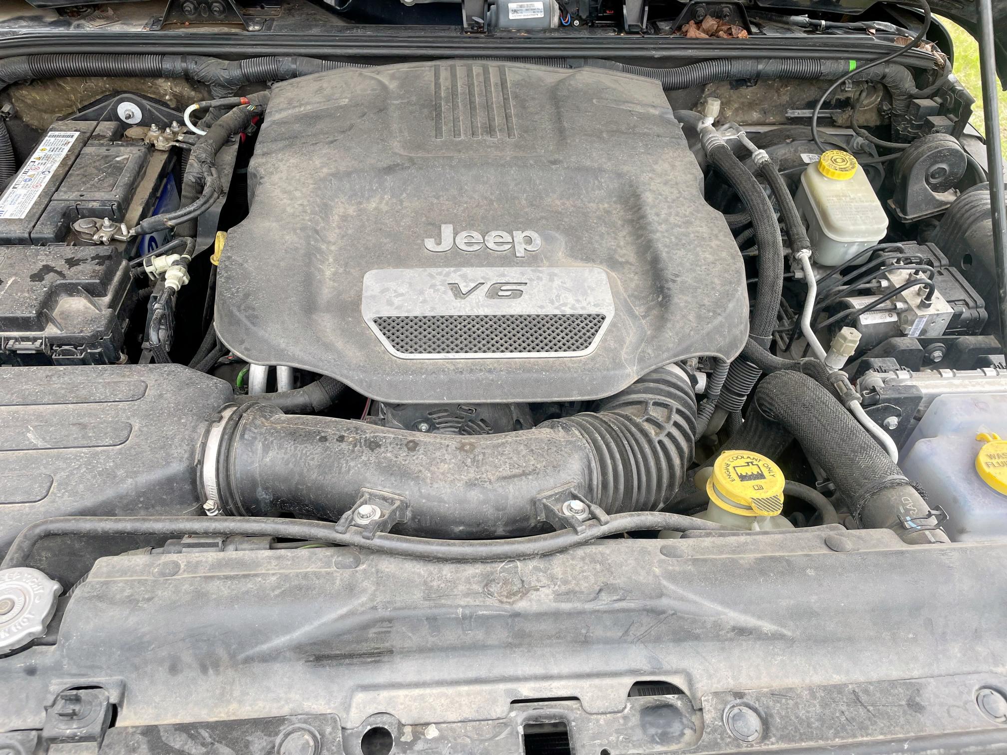 2016 Jeep Wrangler Unlimited VIN 1C4BJWDG7GL103053 COPART salvage auction — NORMAL WEAR, TX - CERT OF TITLE-REBUILT SALVAGE (P), sold $12,800 on 2025-04-15 (photo 7)