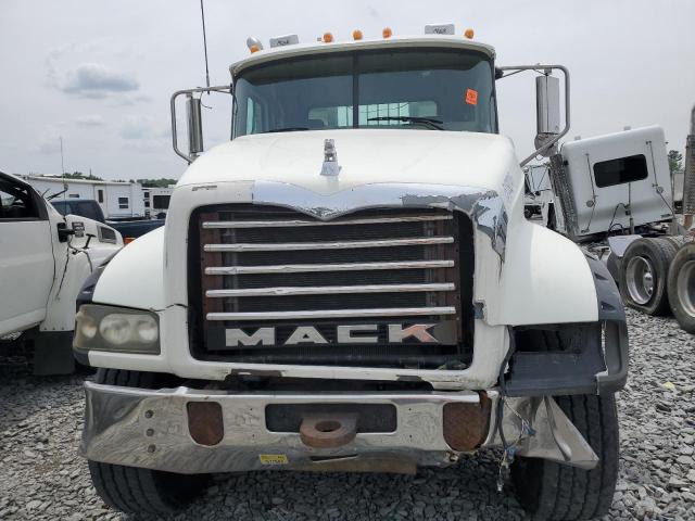 2008 Mack All models VIN 1M2AX07C38M001787 COPART salvage auction — FRONT END, NC - UNREGISTERABLE CERT OF TITLE, sold $7,000 on 2026-07-30 (photo 9)