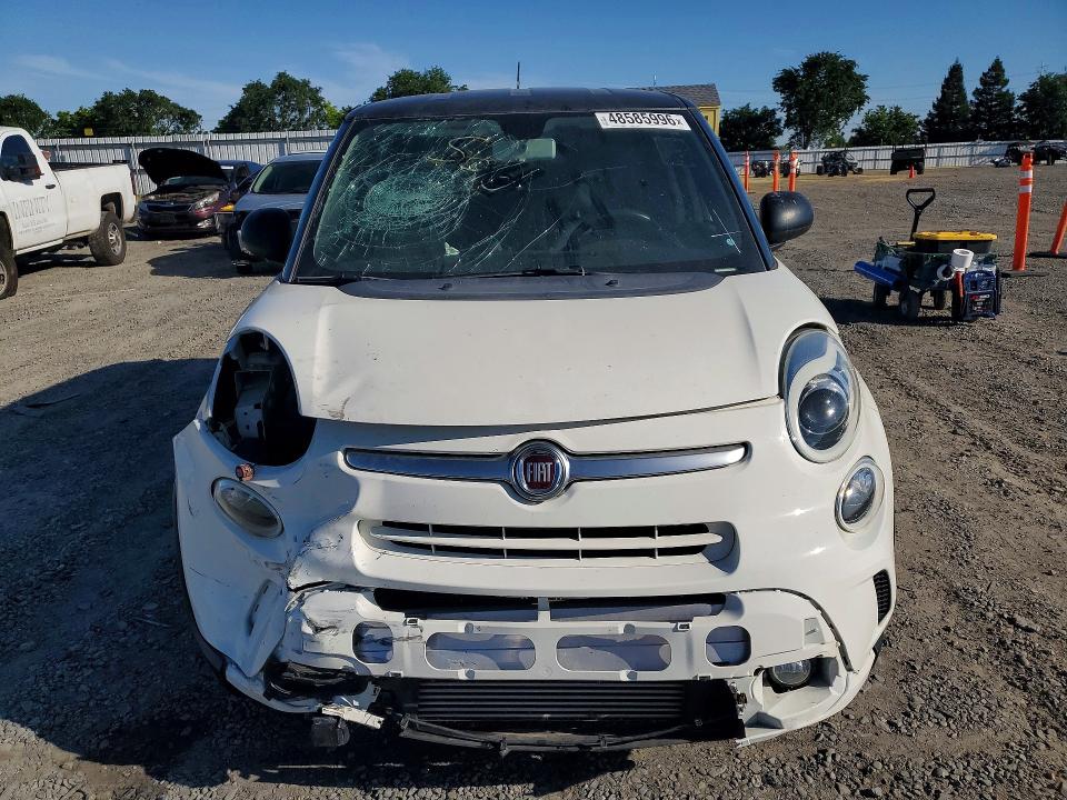 2017 Fiat 500 VIN ZFBCFADH6HZ039073 COPART salvage auction — FRONT END, Ca - Dis/Dlr/Exp Only Clean Title, sold $925 on 2026-07-07 (photo 5)