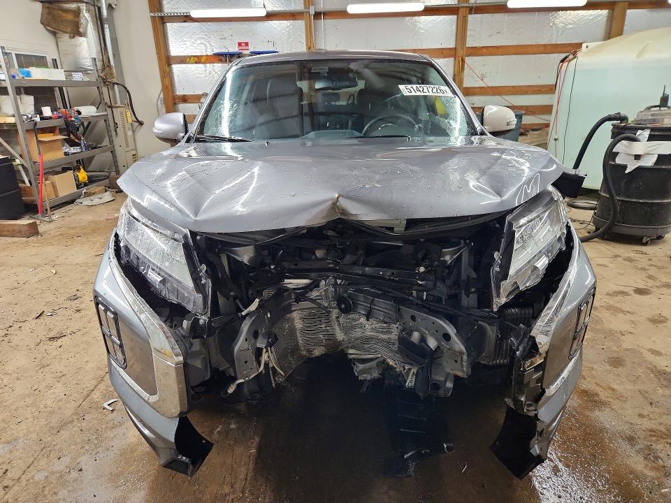 2025 Mitsubishi Outlander VIN JA4ARUAU2SU006956 COPART salvage auction — FRONT END, Id - Cert Of Title-Junk, sold $7,500 on 2026-07-27 (photo 5)