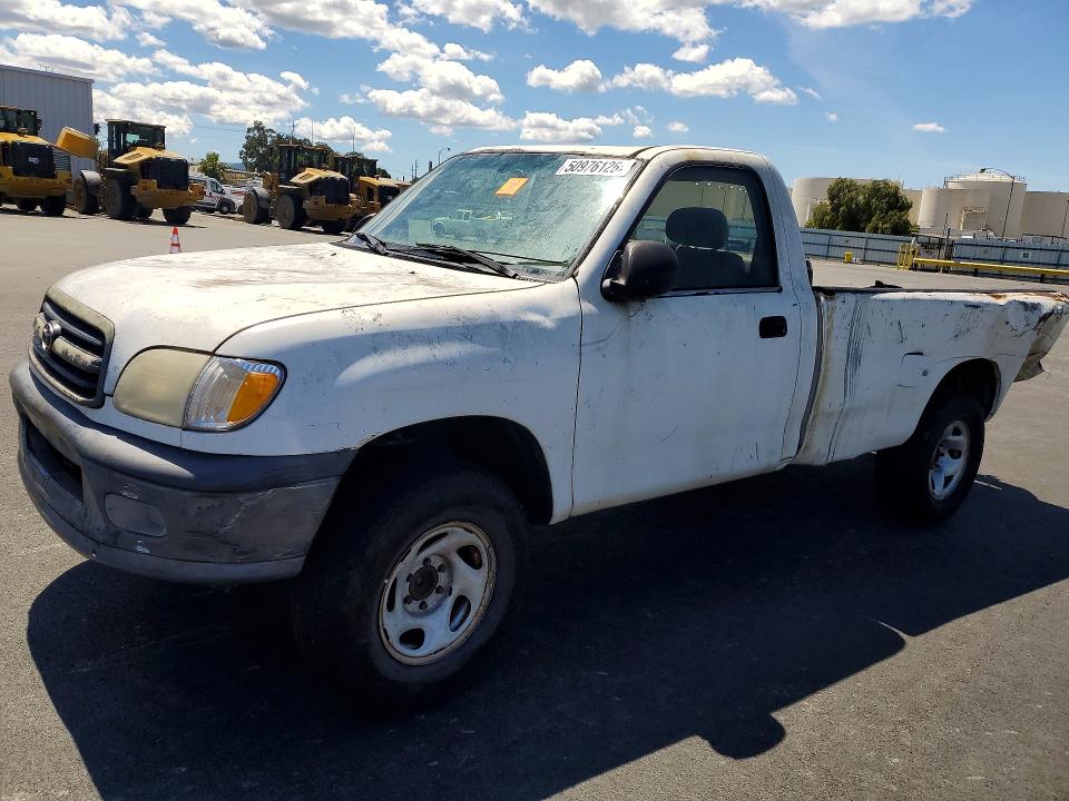 2000 Toyota Tundra VIN 5TBJN3217YS107853 COPART salvage auction — DAMAGE HISTORY, Ca - Dis/Dlr/Exp App For Dup Salvag, sold $1,950 on 2026-07-20 (photo 1)