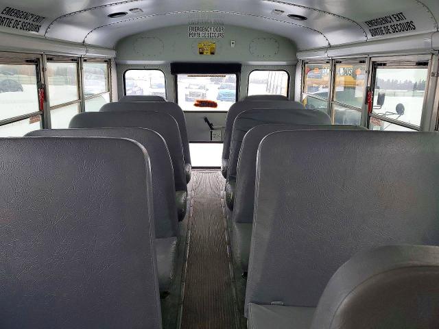 2011 Chev Express VIN 1GB6G5BG0B1104891 COPART salvage auction — NORMAL WEAR, AB - BOS - ACTIVE, sold $1,800 on 2026-07-22 (photo 7)
