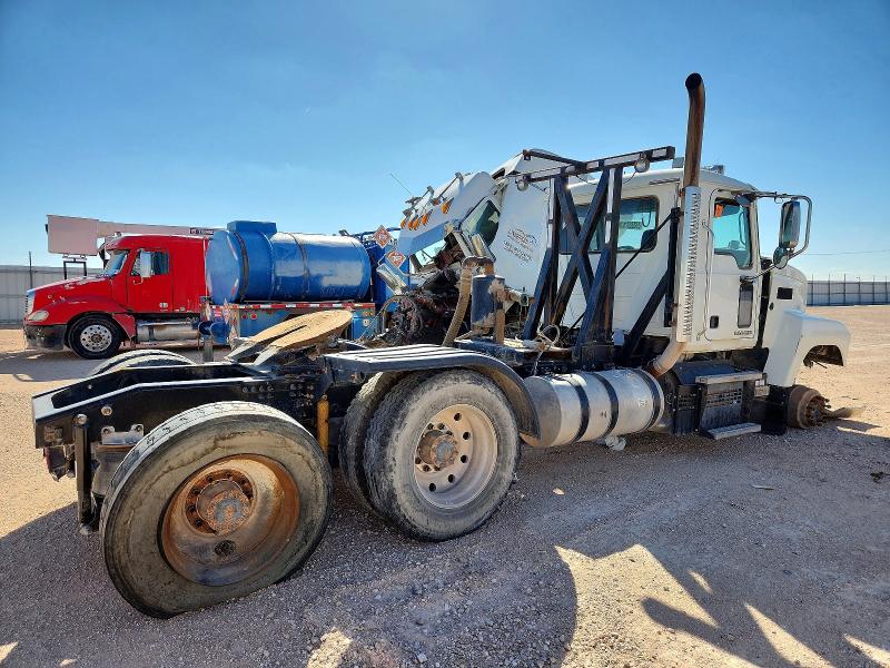 2018 Mack All other VIN 1M1AN09Y3JM027265 COPART salvage auction — FRONT END, OK - CERTIFICATE OF TITLE, sold $10 on 2026-07-07 (photo 4)