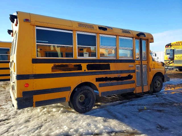 2010 Chev Express VIN 1GB6G2AG0A1165267 COPART salvage auction — NORMAL WEAR, AB - BOS - ACTIVE, sold $1,800 on 2026-07-22 (photo 3)