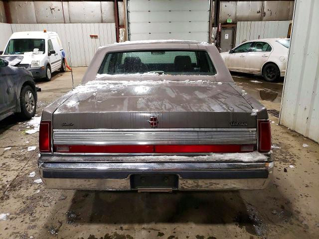 1989 Lincoln townhouse Towncar VIN 1LNBM81F6KY799832 COPART salvage auction — FRONT END, AK - BILL OF SALE- SALVAGE, sold $20 on 2026-07-28 (photo 6)