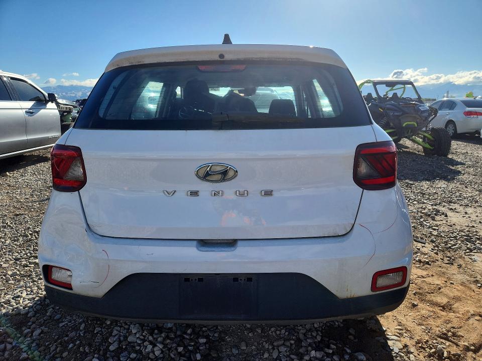 2022 Hyundai Venue VIN KMHRB8A38NU147347 COPART salvage auction — FRONT END, Or - Salvage Title, sold $2,950 on 2026-07-24 (photo 6)