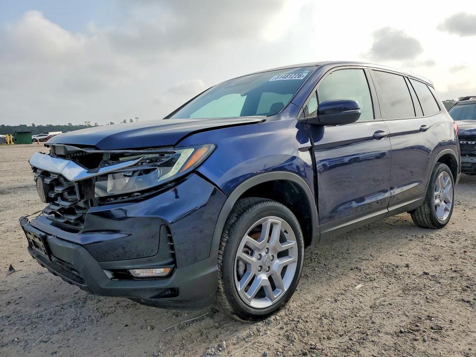 2024 Honda Passport VIN 5FNYF8H56RB012703 — COPART salvage auction photo