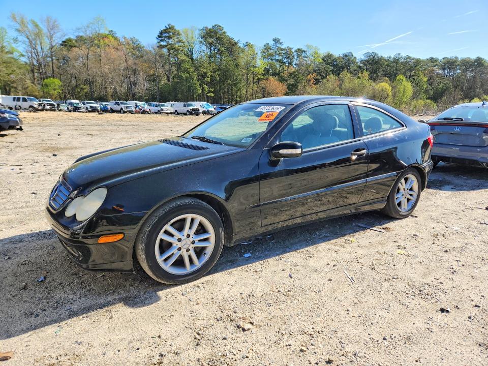 2002 Merz C-class VIN WDBRN47J82A164638 COPART salvage auction — MECHANICAL, CT, sold $250 on 2026-07-28 (photo 1)
