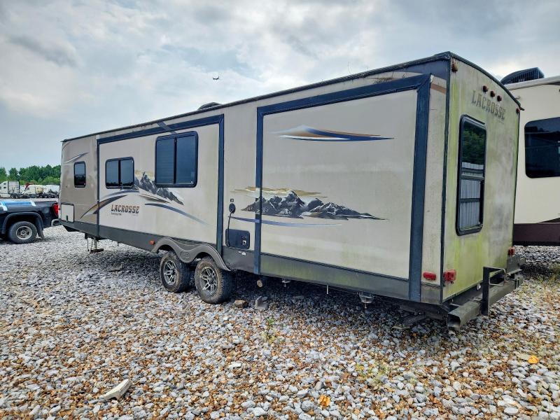 2016 Foresriver Lacrosse VIN 5ZT2LCXB6GB003440 COPART salvage auction — NORMAL WEAR, CT, sold $4,000 on 2026-07-07 (photo 3)