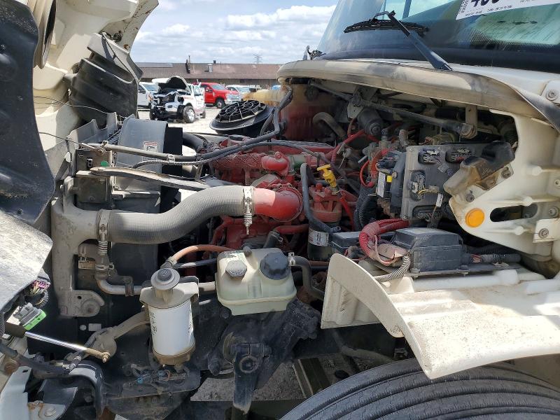 2015 Freightliner All other VIN 1FVACXDT6FHGD9179 COPART salvage auction — NORMAL WEAR, KY - CERTIFICATE OF TITLE (P), sold $50,000 on 2026-07-27 (photo 7)