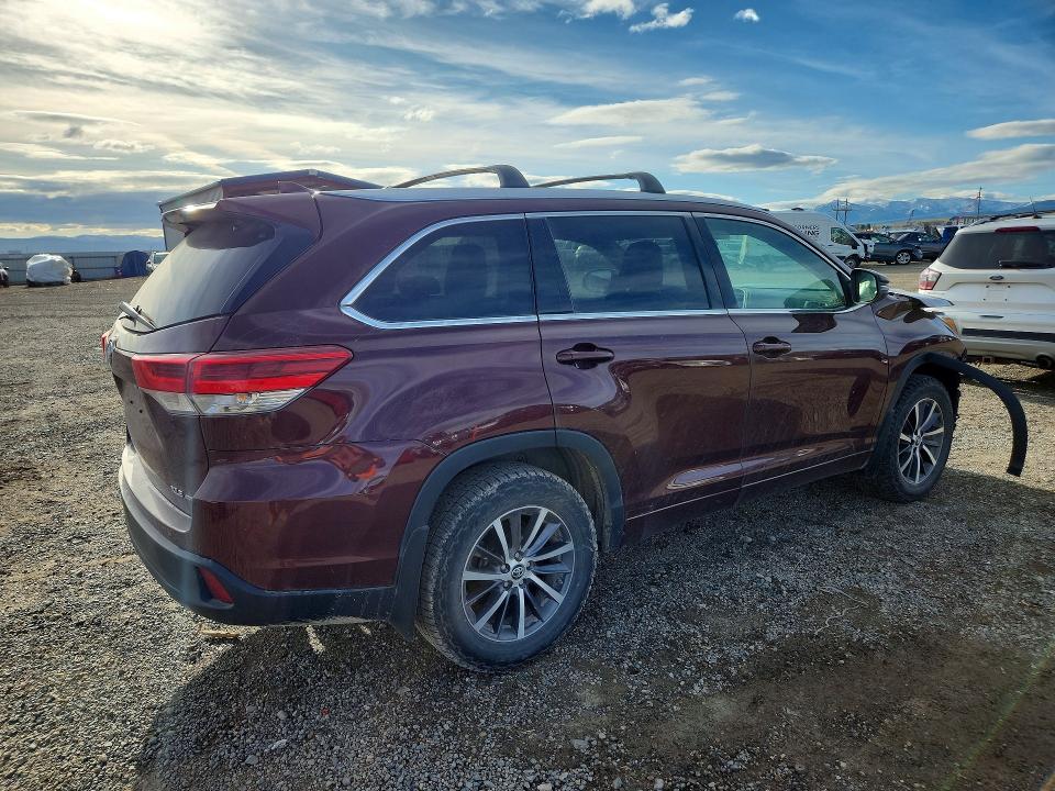2017 Toyota Highlander VIN 5TDJZRFH0HS474874 COPART salvage auction — FRONT END, Mt - Salvage Certificate Of A Vehic, sold $5,300 on 2026-07-14 (photo 3)