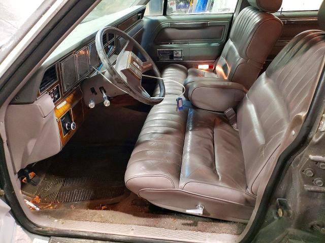 1989 Lincoln townhouse Towncar VIN 1LNBM81F6KY799832 COPART salvage auction — FRONT END, AK - BILL OF SALE- SALVAGE, sold $20 on 2026-07-28 (photo 7)