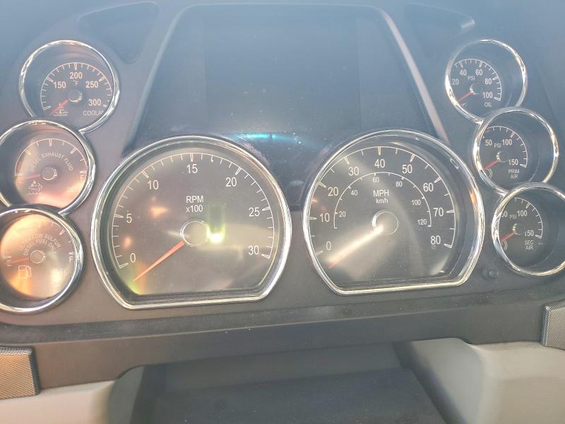 2020 Peterbilt All other VIN 1XPBD49X1LD633526 COPART salvage auction — Burn Interior, ST, sold $8,500 on 2026-07-07 (photo 8)