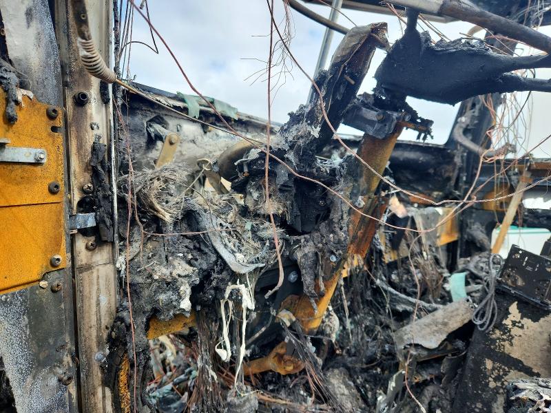 2013 Peterbilt All other VIN 1NPSL70X8DD174895 COPART salvage auction — ENGINE BURN, NX, sold $225 on 2026-07-10 (photo 8)