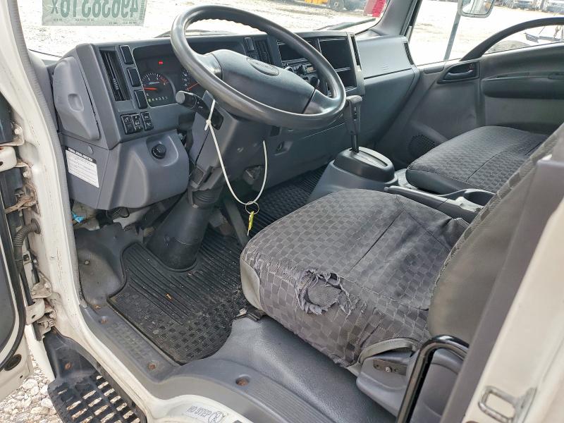 2010 Isuzu Npr VIN JALE5W163A7301561 COPART salvage auction — MINOR DENT/SCRATCHES, CT - CERTIFICATE OF TITLE, sold $6,900 on 2026-07-21 (photo 8)