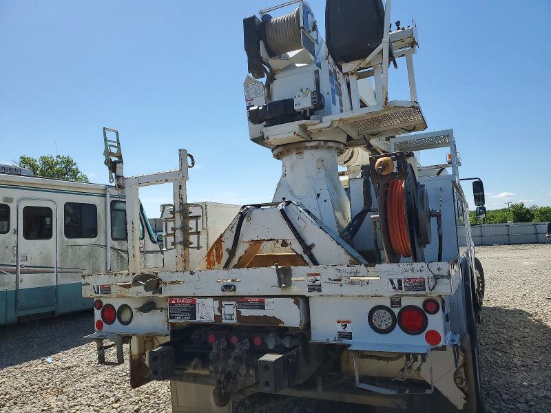 2015 Freightliner All other VIN 1FVACXDT6FHGD9179 COPART salvage auction — NORMAL WEAR, KY - CERTIFICATE OF TITLE (P), sold $50,000 on 2026-07-30 (photo 4)