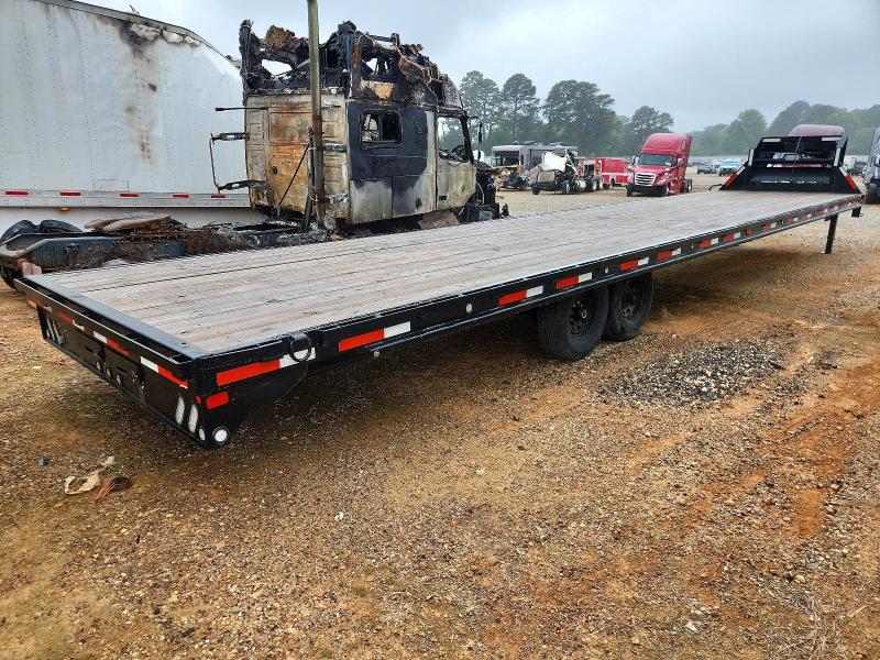 2025 Maxx d Unknown VIN 5R8GF4025SM118538 COPART salvage auction — MINOR DENT/SCRATCHES, CT, sold $7,600 on 2026-07-16 (photo 4)