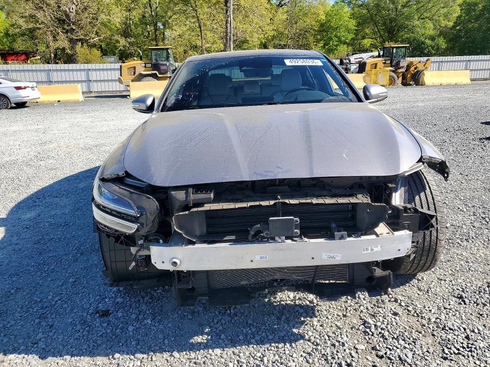 2025 Genesis G70 VIN KMTG34SC8SU147409 COPART salvage auction — FRONT END, Nc - Salvage Certificate Of Title, sold $13,700 on 2026-07-02 (photo 5)