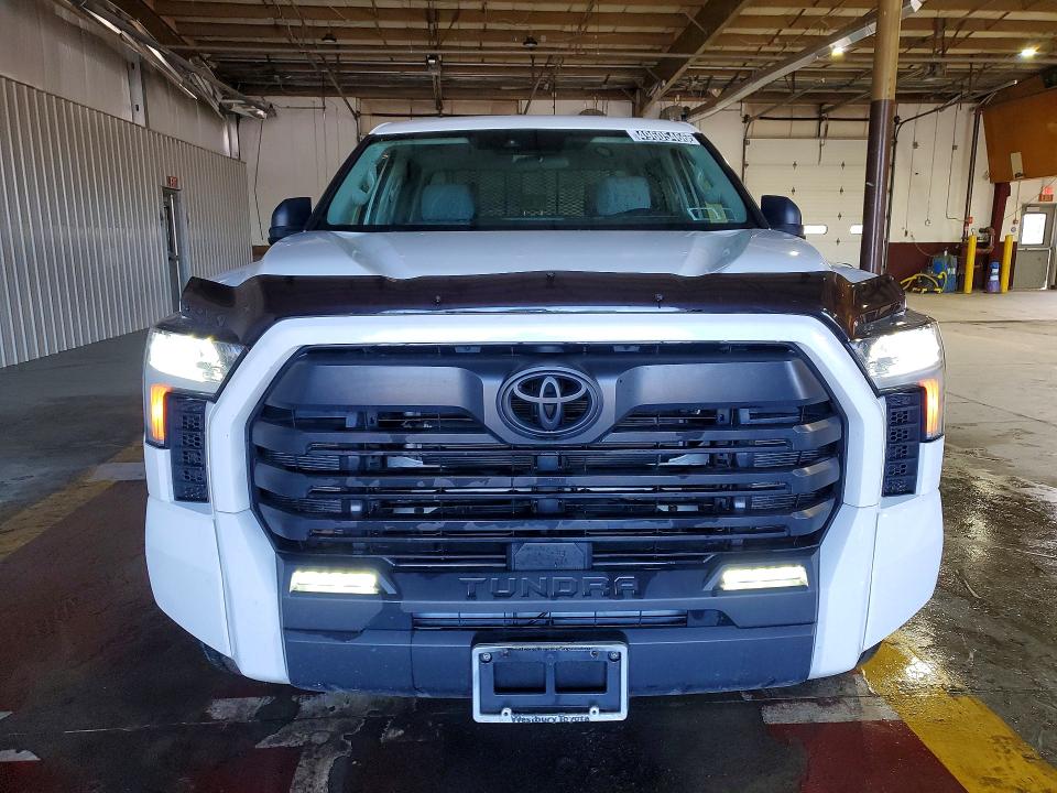 2024 Toyota Tundra VIN 5TFLA5DB2RX217623 COPART salvage auction — SIDE, In - Certificate Of Title, sold $24,750 on 2026-07-09 (photo 5)