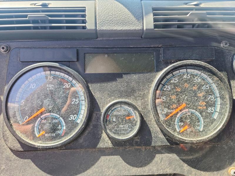 2015 Freightliner All other VIN 1FUJGLD65FLGJ1340 COPART salvage auction — FRONT END, NH - CERTIFICATE OF TITLE, sold $8,500 on 2026-07-29 (photo 8)