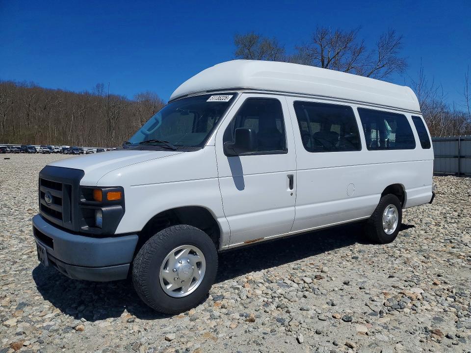 2013 Ford Econoline VIN 1FTSS3EL3DDA30227 COPART salvage auction — MINOR DENT/SCRATCHES, Ma - Certificate Of Title, sold $4,750 on 2026-07-21 (photo 1)