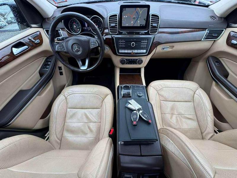 2018 Mercedes-benz Gls-class VIN 4JGDF7DE1JB117151 COPART salvage auction — Normal Wear, MT - CERTIFICATE OF TITLE (P), sold $10,600 on 2026-05-22 (photo 9)