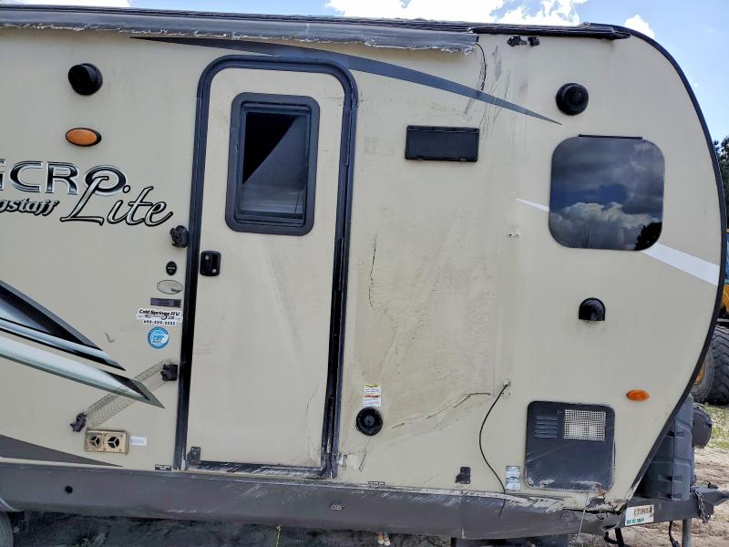 2021 Foresriver All models VIN 4X4TFLB20MZ174822 COPART salvage auction — SIDE, NH - CERT OF TITLE-SALVAGE, sold $7,700 on 2026-07-09 (photo 5)