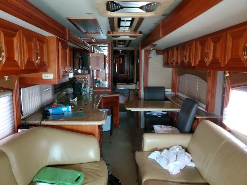 2007 Volv Unknown VIN 4VZAT1C977C059498 COPART salvage auction — FRONT END, IN - CERTIFICATE OF TITLE, sold $19,500 on 2026-07-21 (photo 6)