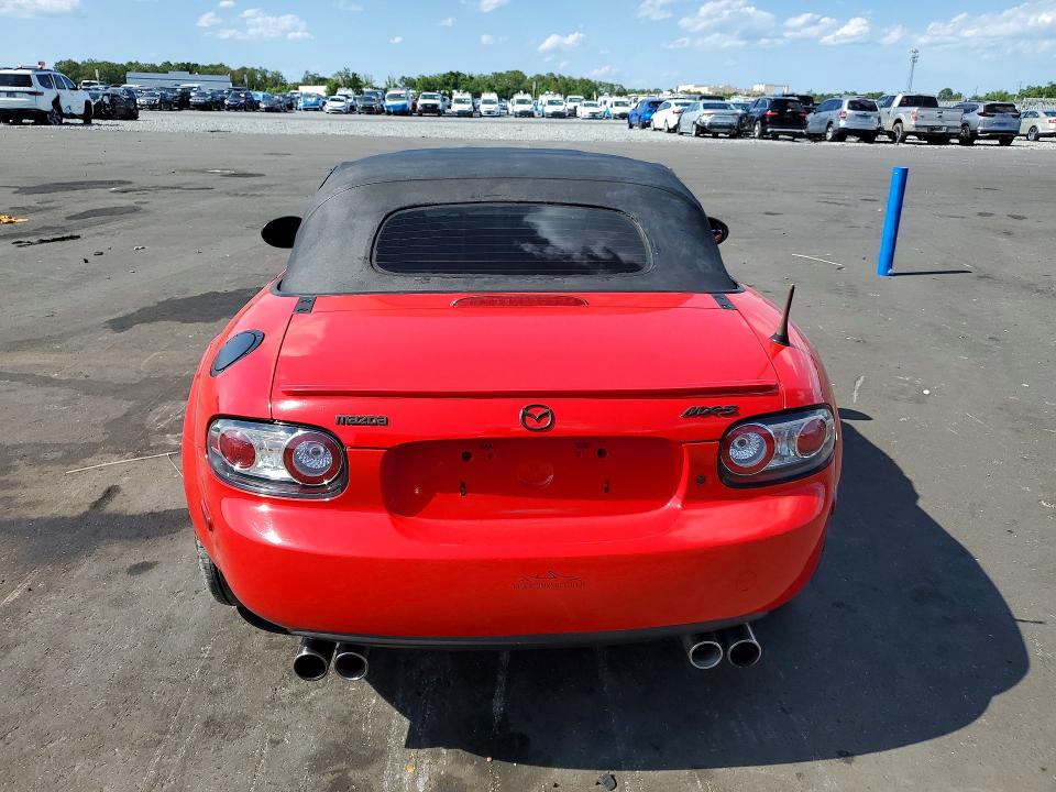 2006 Mazda Mx5 VIN JM1NC25F760119632 COPART salvage auction — MINOR DENT/SCRATCHES, Fl - Certificate Of Title (P), sold $3,950 on 2026-07-27 (photo 6)