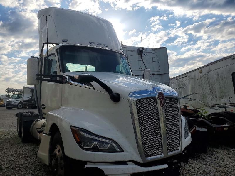 2022 Kenworth All other VIN 1XKYD49XXNJ479032 COPART salvage auction — ALL OVER, ST, sold $10,600 on 2026-07-09 (photo 1)