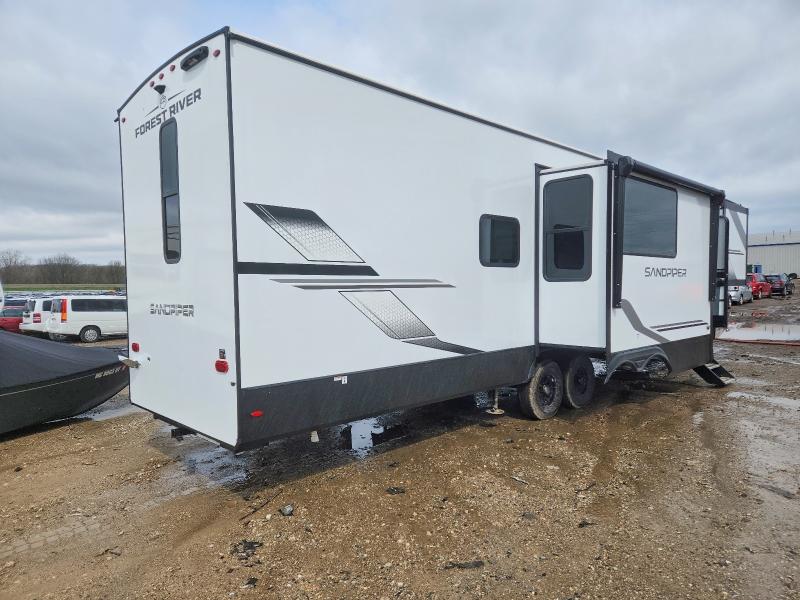 2026 Foresriver All models VIN 4X4FSAN24TJ048873 COPART salvage auction — HAIL, MI - SCRAP CERT OF TITLE-FLOOD VEH, sold $16,600 on 2026-07-10 (photo 4)