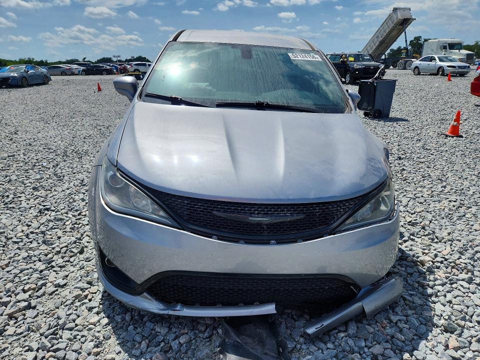 2020 Chrysler Pacifica VIN 2C4RC1FG8LR120079 COPART salvage auction — FRONT END, Az - Cert Of Title - Salvage, sold $4,500 on 2026-07-09 (photo 5)