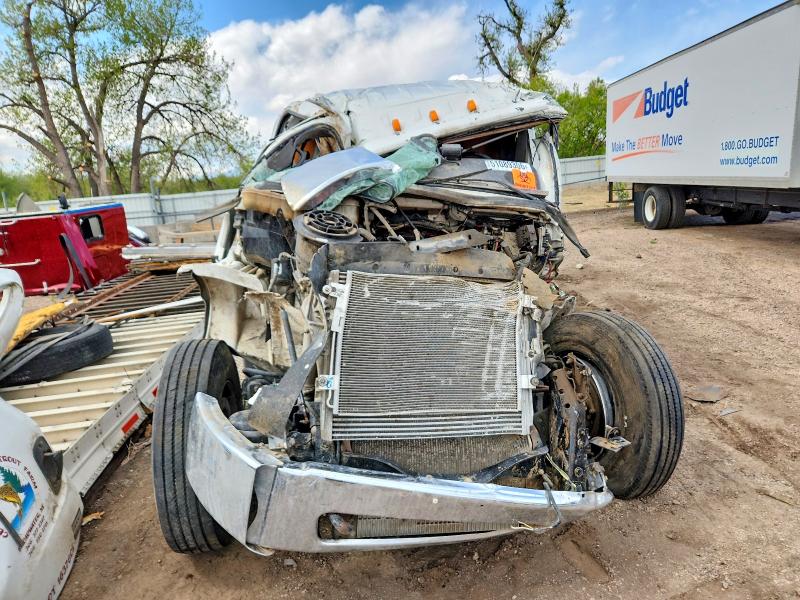 2008 Freightliner All models VIN 1FVACWBSX8HAA7745 COPART salvage auction — ROLLOVER, NE - CERTIFICATE OF TITLE, sold $300 on 2026-07-22 (photo 9)
