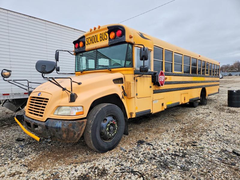 2012 Blubird All other VIN 1BAKGCPA8CF287345 COPART salvage auction — NORMAL WEAR, WI - CERTIFICATE OF TITLE, sold $2,500 on 2026-07-20 (photo 2)
