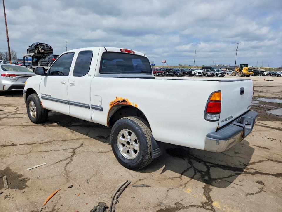 2000 Toyota Tundra VIN 5TBBT4415YS122431 COPART salvage auction — MINOR DENT/SCRATCHES, Mi - Dealer Only Clean Title, sold $675 on 2026-07-07 (photo 2)