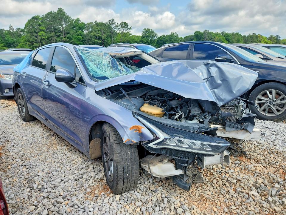 2022 Kia K5 VIN 5XXG24J29NG126248 COPART salvage auction — ALL OVER, Al - Certificate Of Title, sold $2,650 on 2026-07-06 (photo 4)
