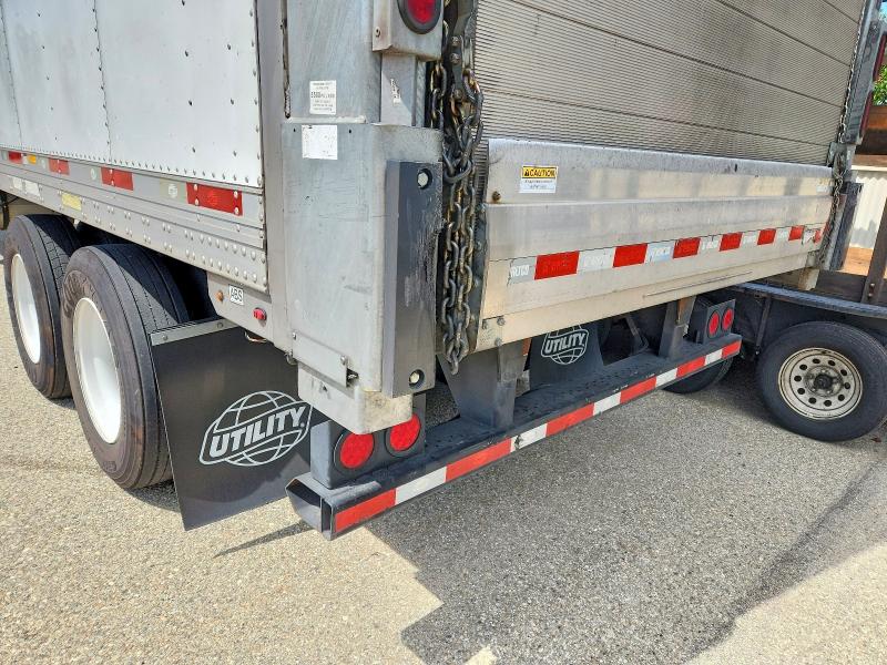 2021 Utility All models VIN 1UYVS2362M2200904 COPART salvage auction — MINOR DENT/SCRATCHES, CA - DIS/DLR/EXP ONLY CLEAN TITLE, sold $4,150 on 2026-07-07 (photo 9)