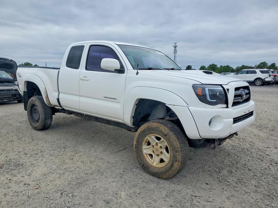 2007 Toyota Tacoma VIN 5TEUU42N77Z357112 COPART salvage auction — REAR END, Id - Salvage Certificate Of Title, sold $4,050 on 2026-07-15 (photo 4)