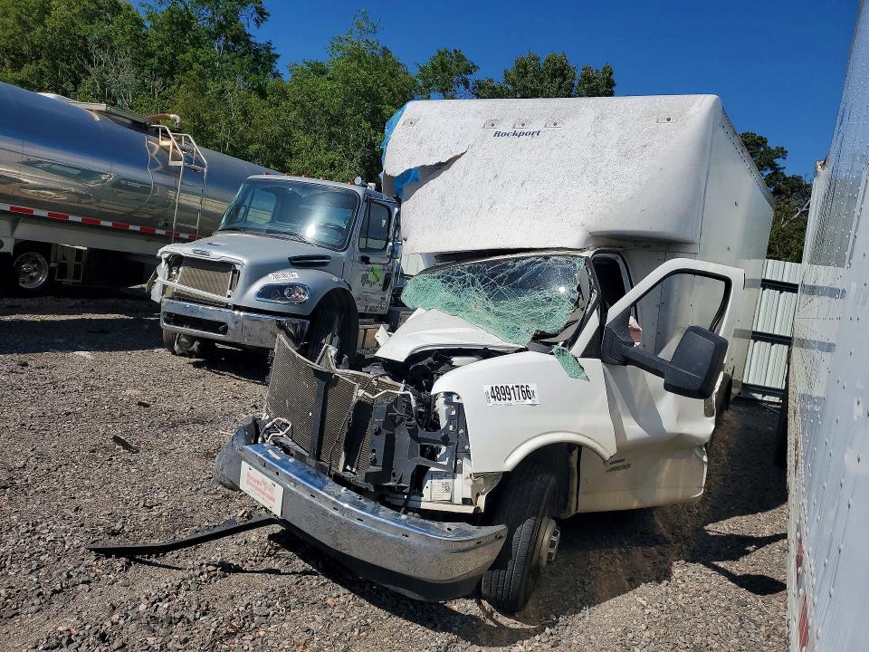 2022 Chev Express VIN 1HA6GUC73NN002918 COPART salvage auction — ALL OVER, OH - CERT OF TITLE-SALVAGE, sold $3,945 on 2026-07-08 (photo 1)