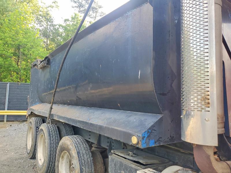 1999 Sterling truck All other VIN 2FZYFEDB0XAF16261 COPART salvage auction — FRONT END, MD - CERT OF SALVAGE > 75% DAMAGE, sold $4,600 on 2026-07-17 (photo 6)