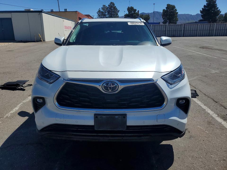 2022 Toyota Highlander VIN 5TDYZRAH2NS100834 COPART salvage auction — REAR END, Tx - Salvage Vehicle Title, sold $350 on 2026-07-10 (photo 5)